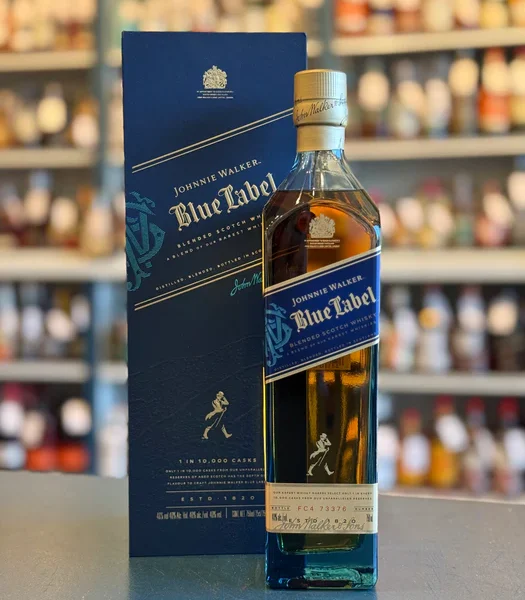 J.W BLUE LEBAL 750ML